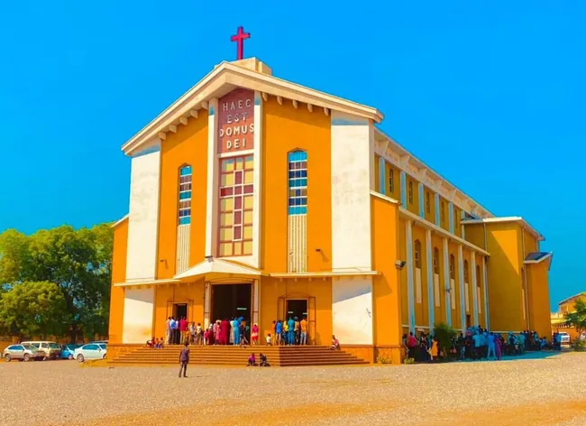 Cathédrale Sainte-Thérèse de Djouba