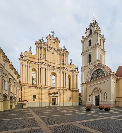 Église Saint-Jean-Baptiste-et-Saint-Jean-l'Évangéliste de Vilnius