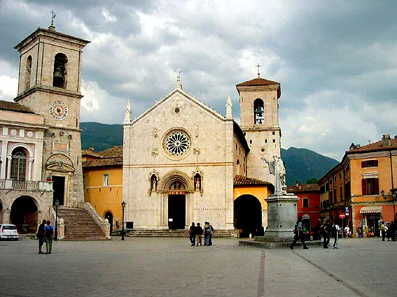 Basilique Saint-Benoît