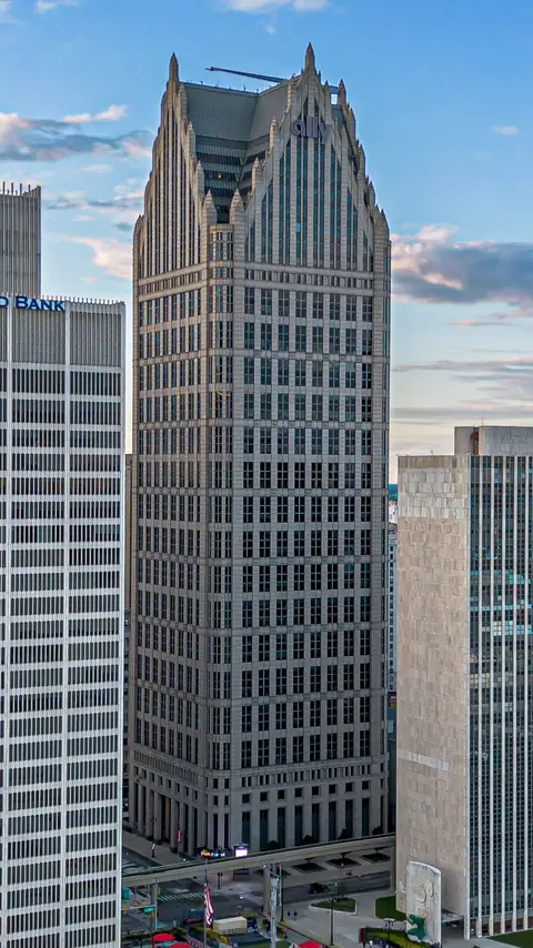 One Detroit Center