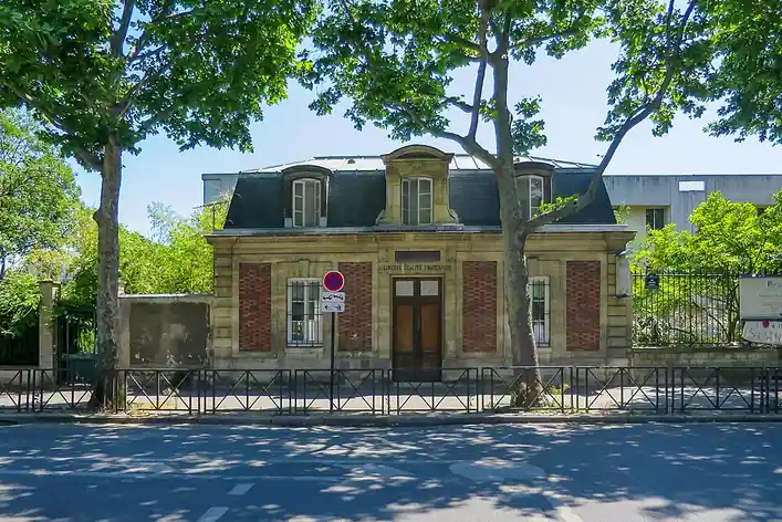 Hôpital Sainte-Périne AP-HP