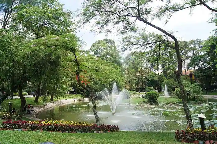 Jardin botanique et zoologique de Saigon