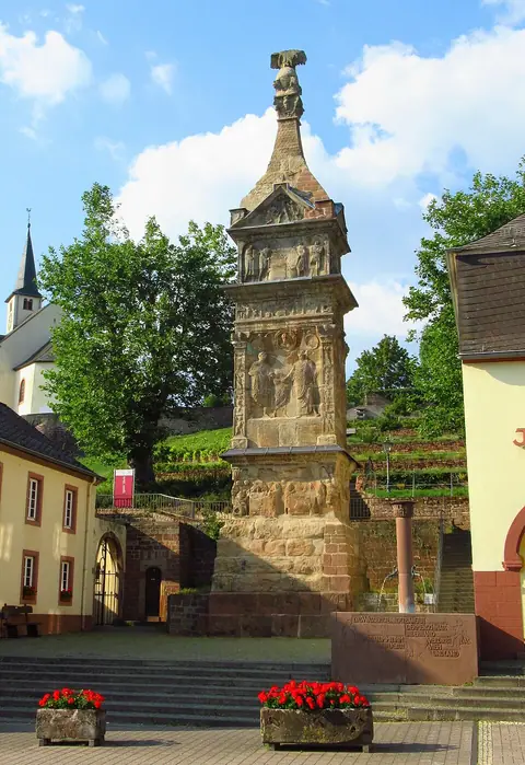 Mausolée d'Igel