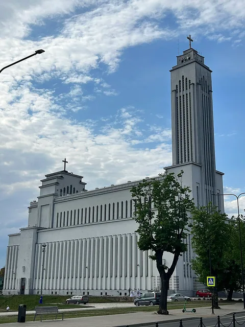 Basilique de la Résurrection du Christ de Kaunas