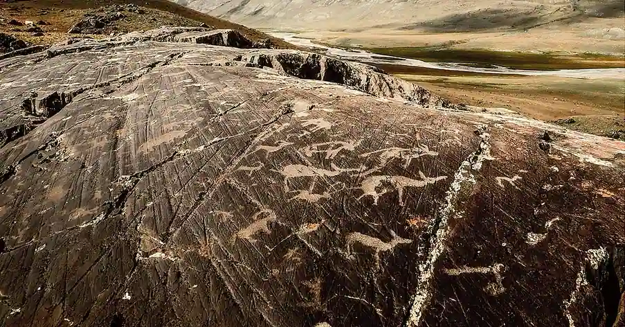 Pétroglyphes de l'Altaï mongol