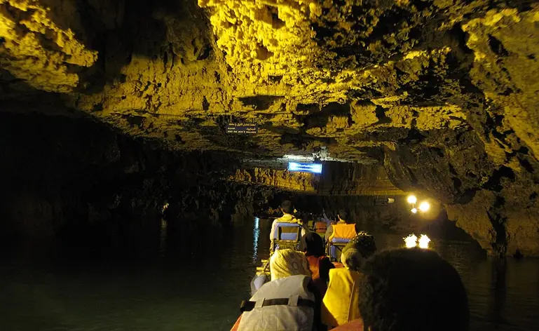 Grotte d'Ali-Sadr