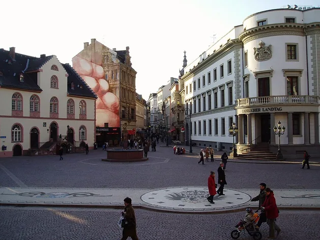 Place du Château