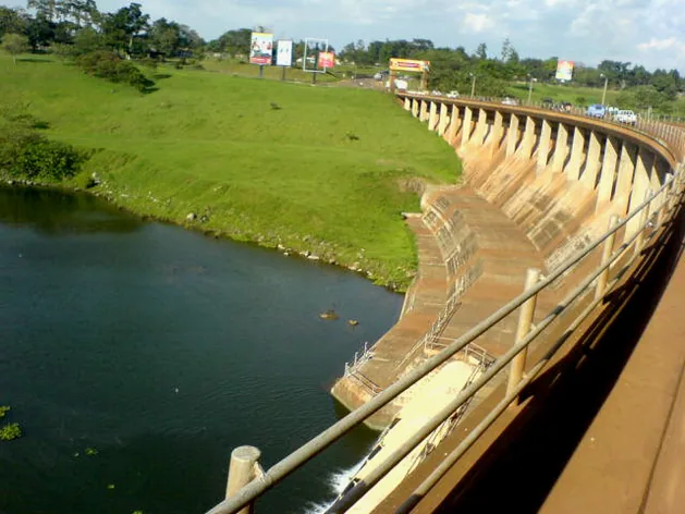Centrale hydroélectrique du Nalubaale