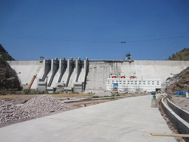 Barrage de Bui