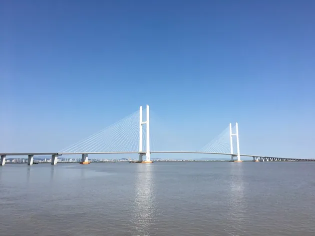 Nouveau pont du Yalou