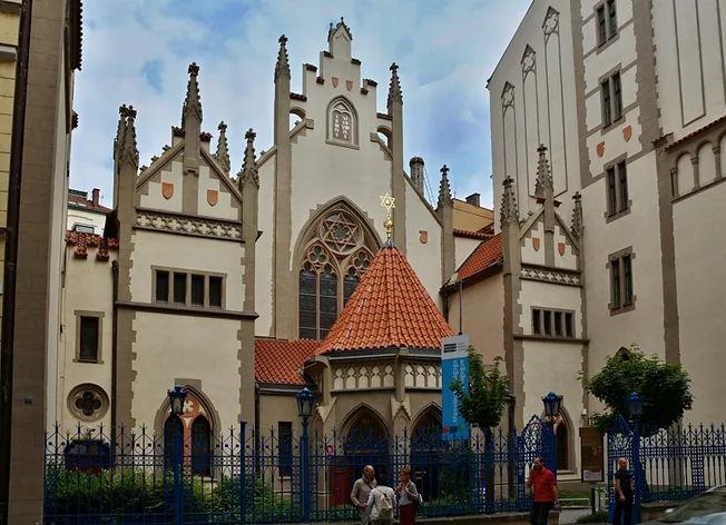 Synagogue Maisel