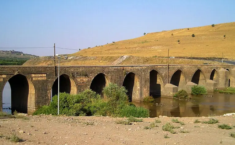 Dicle Bridge