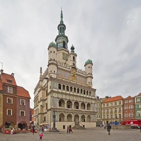 Hôtel de ville de Poznań (ancienne)