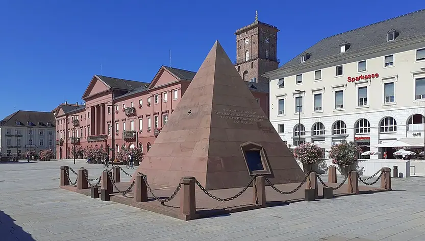 Pyramide de Karlsruhe