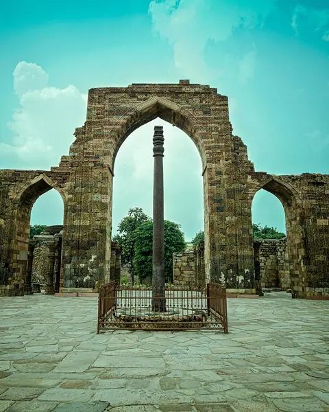 Pilier de fer de Delhi