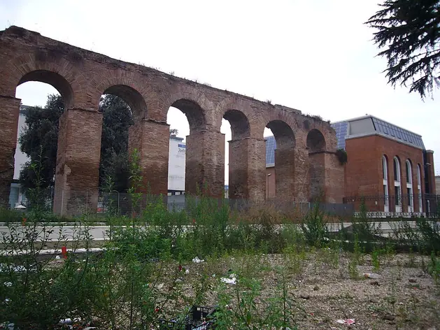 Aqueduc de l'Anio Vetus