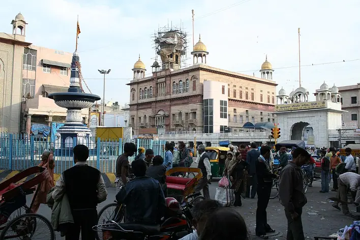 Gurdwara Sis Ganj Sahib