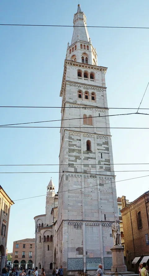 Torre Ghirlandina