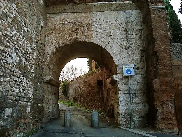 Arc de Dolabella et Silanus