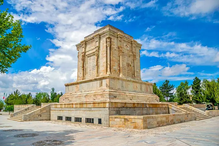 Mausolée de Ferdowsi