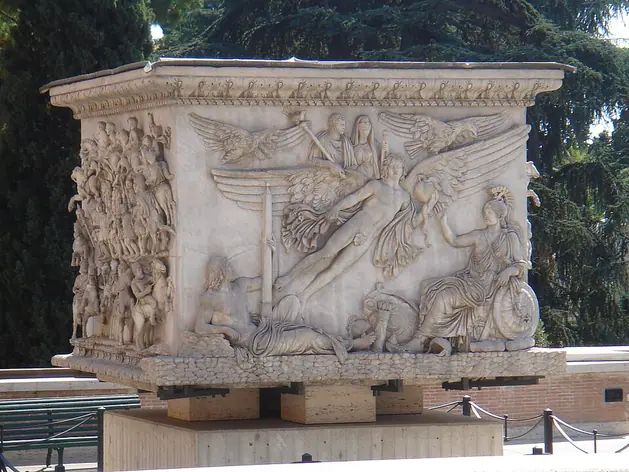 Colonne d'Antonin le Pieux