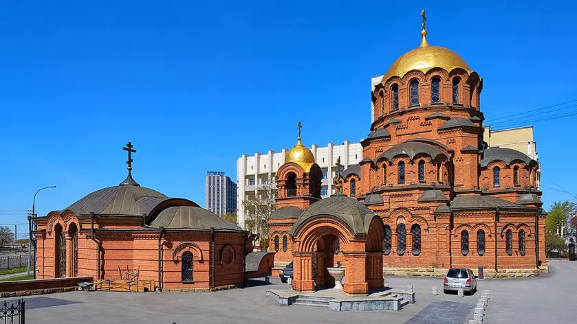 Cathédrale Saint-Alexandre-Nevsky de Novossibirsk