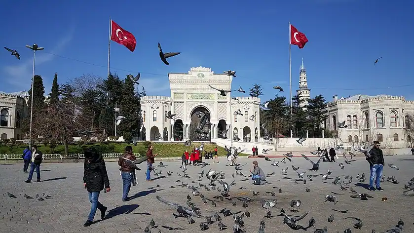 Beyazıt Square