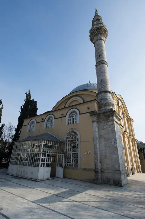 Altunizade Camii
