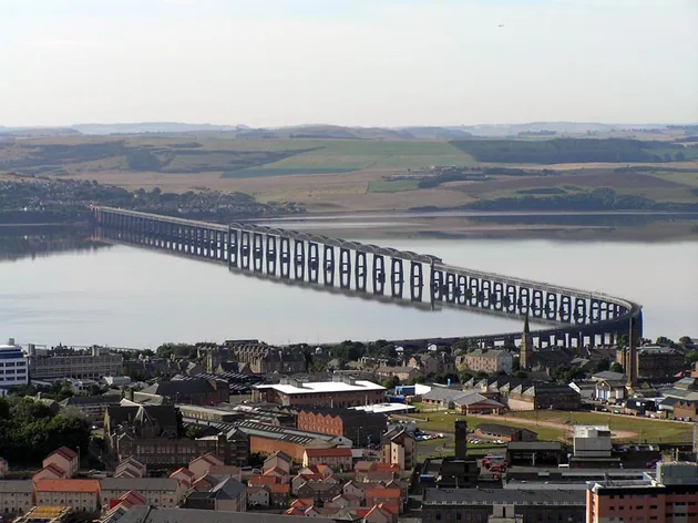 Pont ferroviaire du Tay