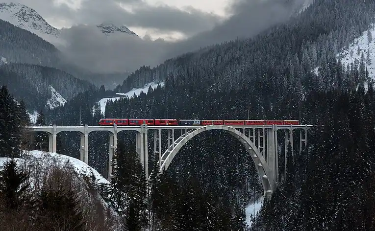 Viaduc de Langwies
