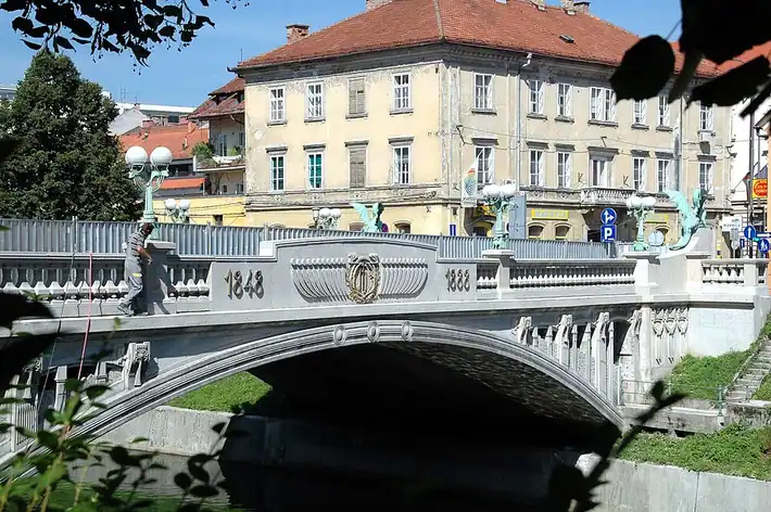 Pont des Dragons