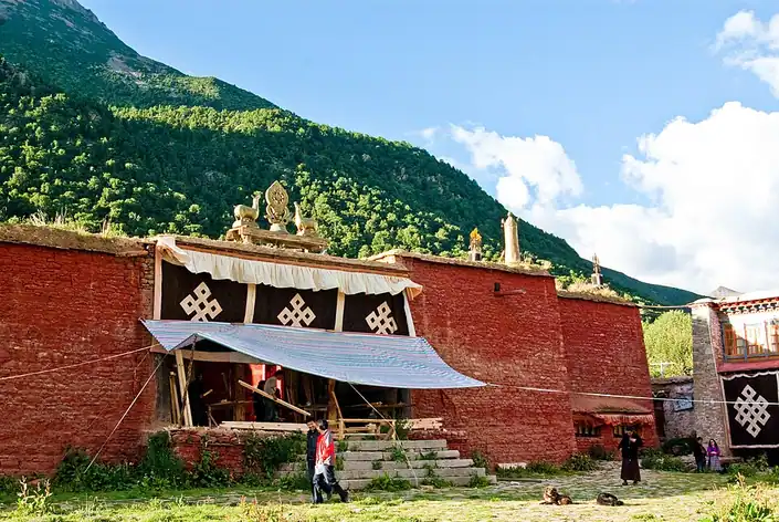 Monastère de Réting