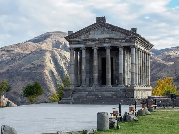 Temple de Garni