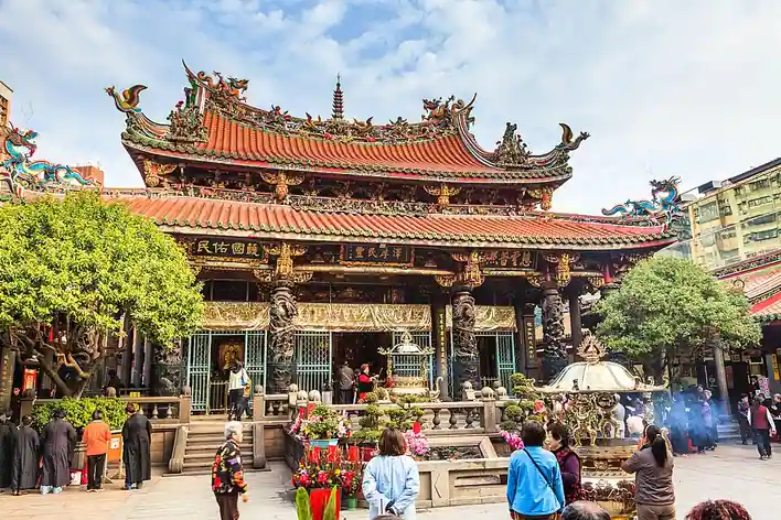 Temple Longshan