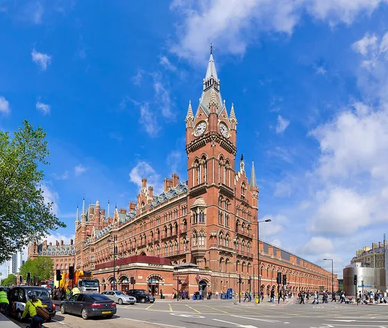 St Pancras International