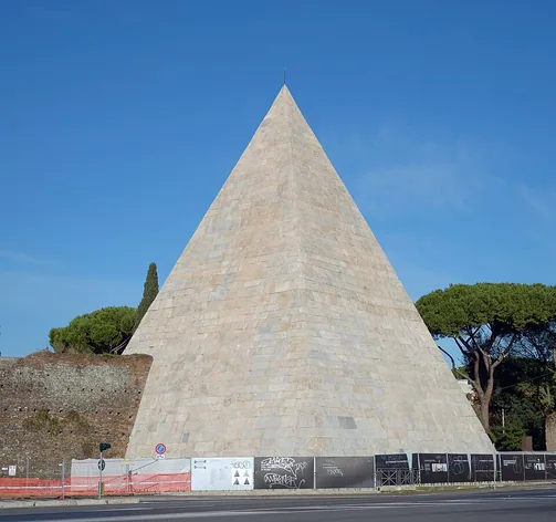 Pyramide de Cestius