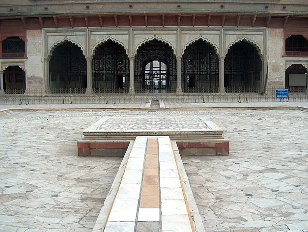 Sheesh Mahal