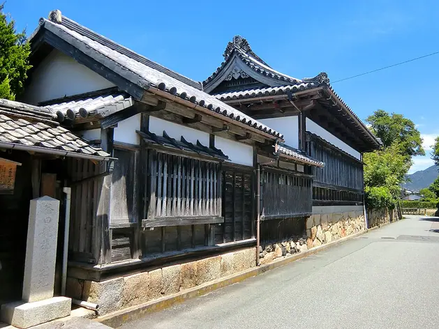 Sites de la révolution industrielle Meiji au Japon : sidérurgie, construction navale et extraction houillère