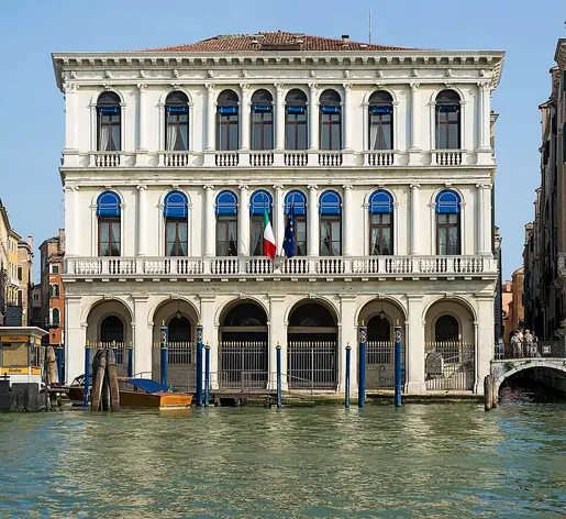 Palais Dolfin Manin