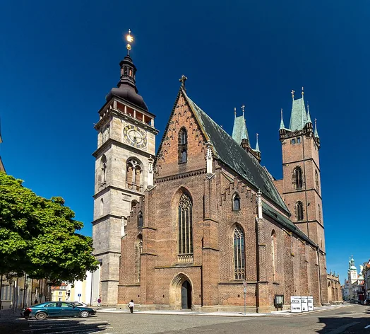 Cathédrale du Saint-Esprit de Hradec Králové