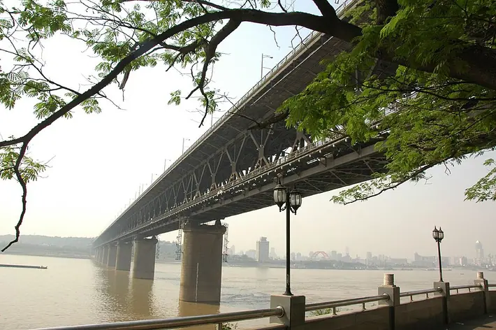 Pont de Wuhan