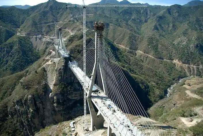 Pont de Baluarte
