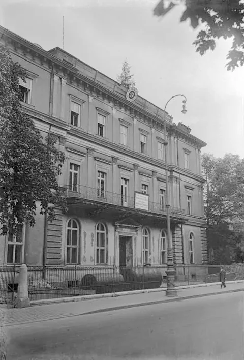 Maison brune