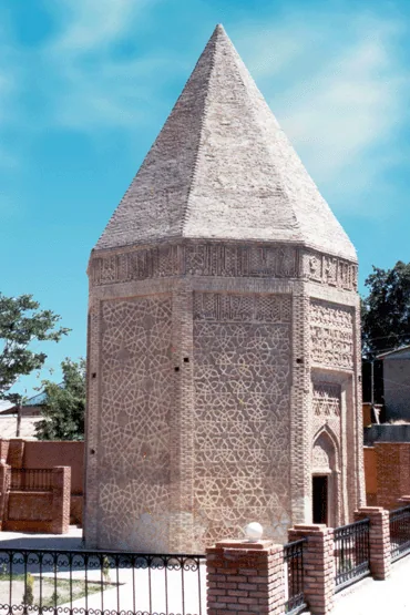 Mausolée Yusif ibn Kuseyir