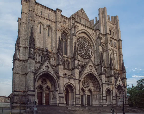 Cathédrale Saint-Jean le Divin de New York