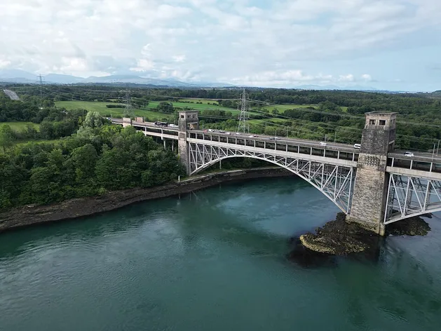 Pont Britannia