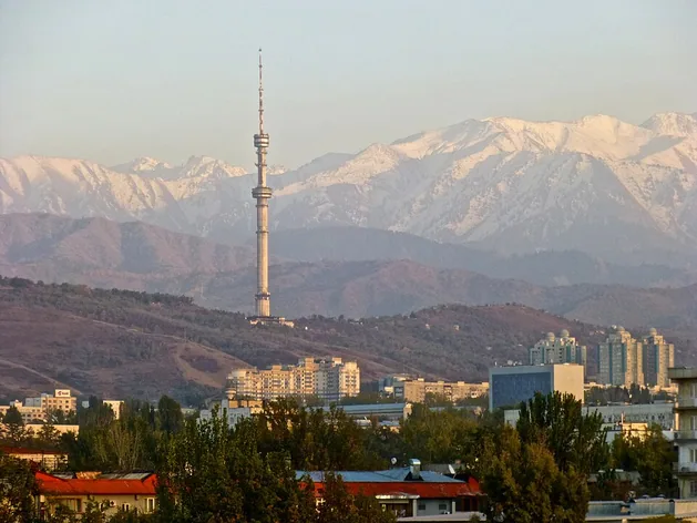 Tour de télévision d'Almaty