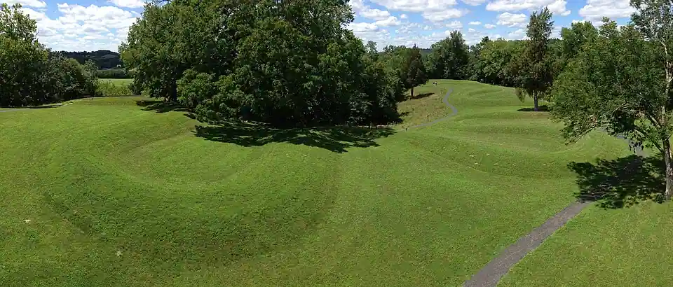 Tumulus du Grand serpent